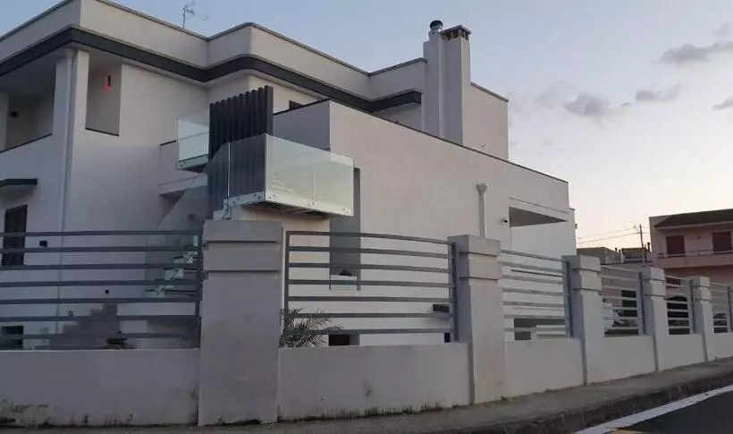 Majatalo Sunflowersalento