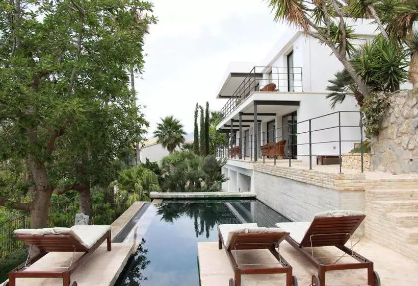 تختخواب و صبحانه El Jardin Botánico Villa Luz