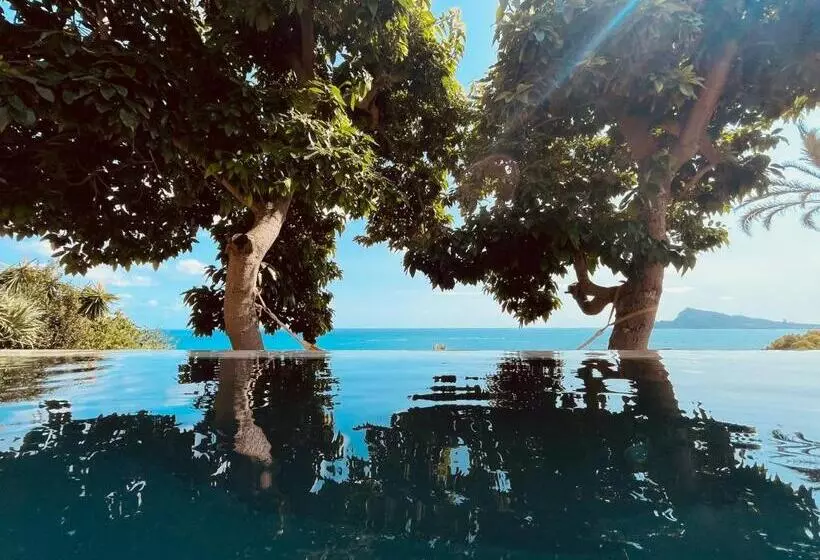 تختخواب و صبحانه El Jardin Botánico Villa Luz