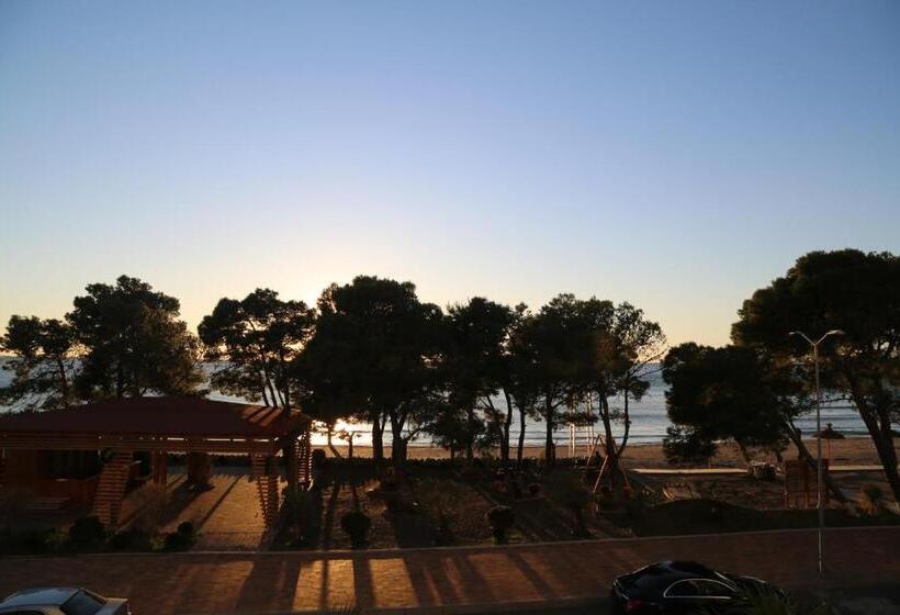 ホテル Anchor Apartments