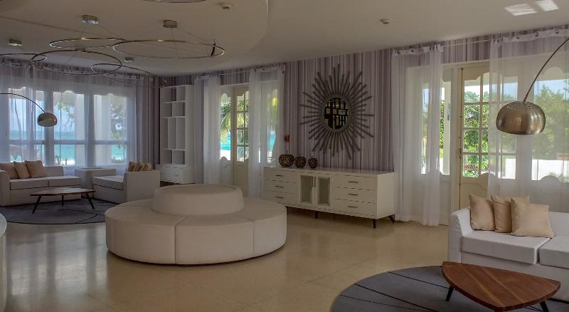 ホテル Mystique Casa Perla By Royalton