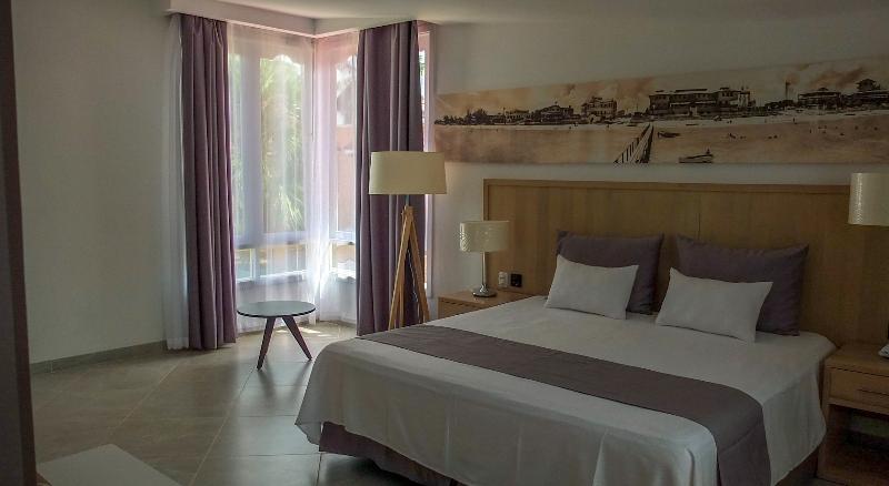 ホテル Mystique Casa Perla By Royalton