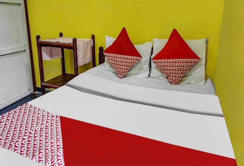 בית מלון כפרי Oyo Homes 90984 Kampung Wisata Ekologi Puspa Jagad