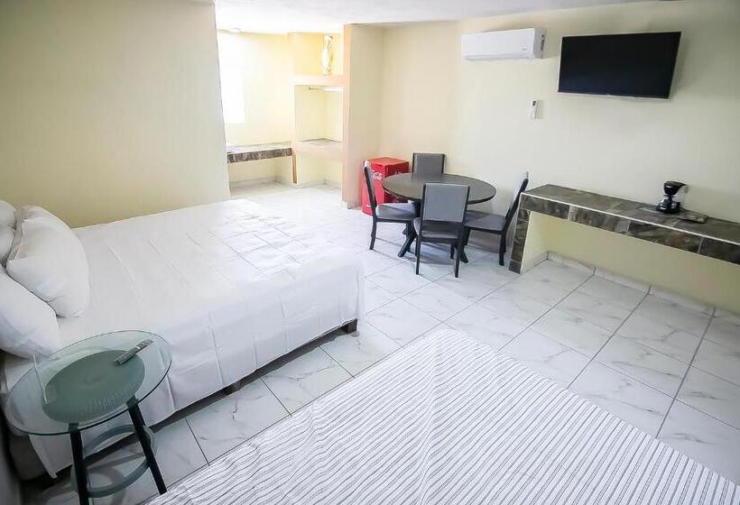 Otel Oyo  Plaza Las Torres