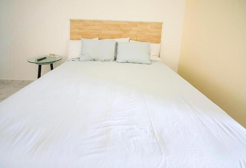 Otel Oyo  Plaza Las Torres