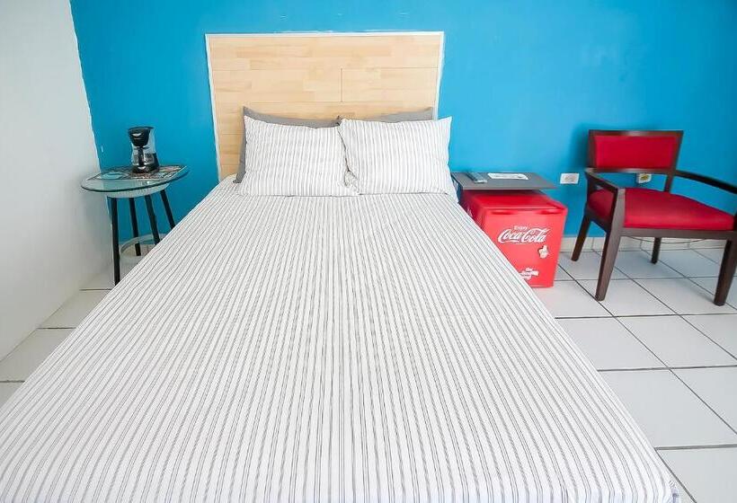 Otel Oyo  Plaza Las Torres