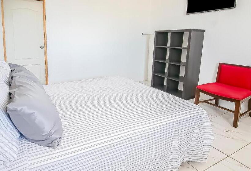 Otel Oyo  Plaza Las Torres