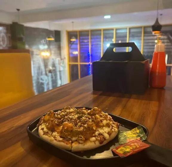 ホテル The Galaxy Near Udaipur Airport