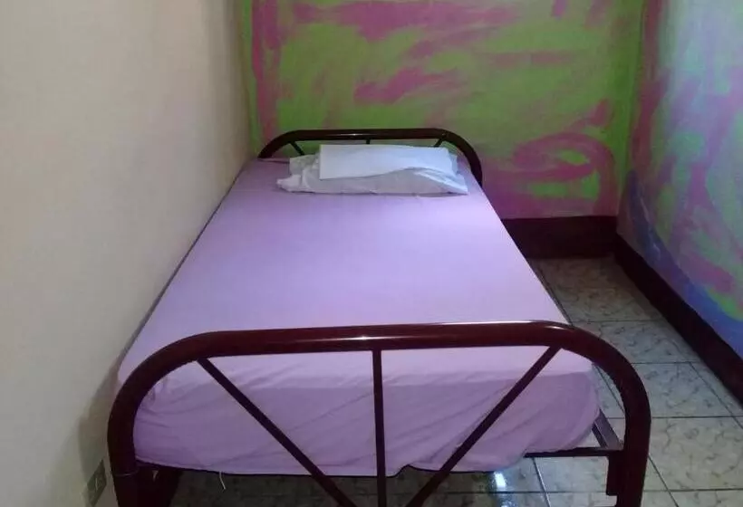 پانسیون Hostal Maria