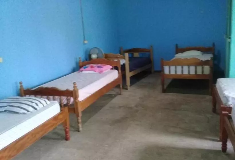 پانسیون Hostal Maria