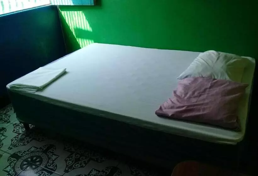 پانسیون Hostal Maria