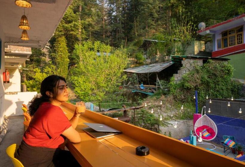 호스텔 Gostops Kasol