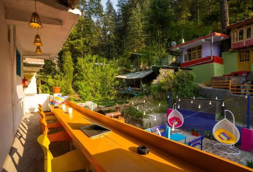 ユースホステル Gostops Kasol