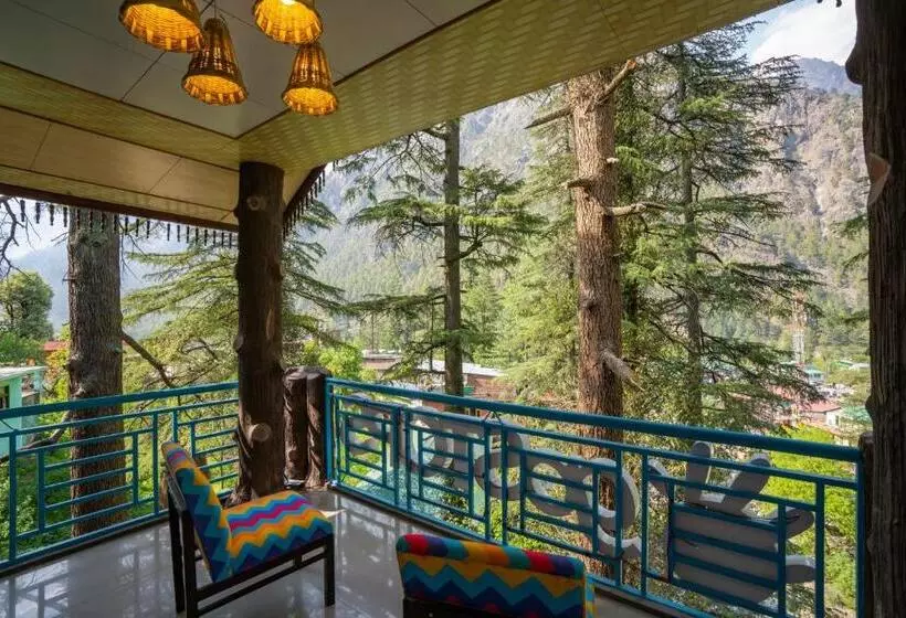 ユースホステル Gostops Kasol