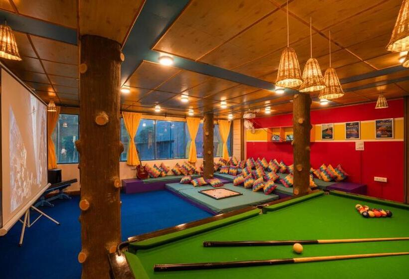 호스텔 Gostops Kasol