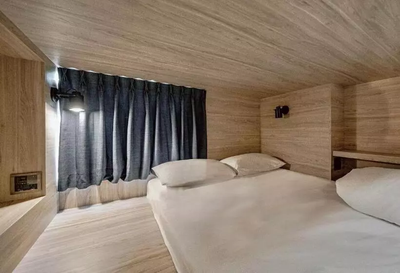 هاستل Leisure Chiayi