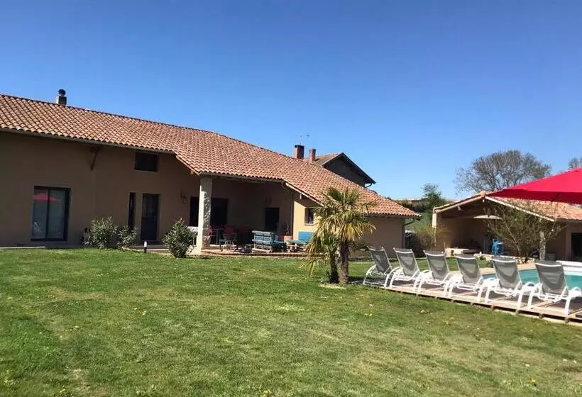 ベッドアンドブレックファースト Ain’time