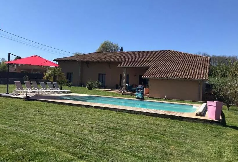 ベッドアンドブレックファースト Ain’time