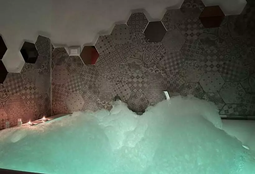 Aamiaismajoitus (B&B) Lapietra_hotelescapes