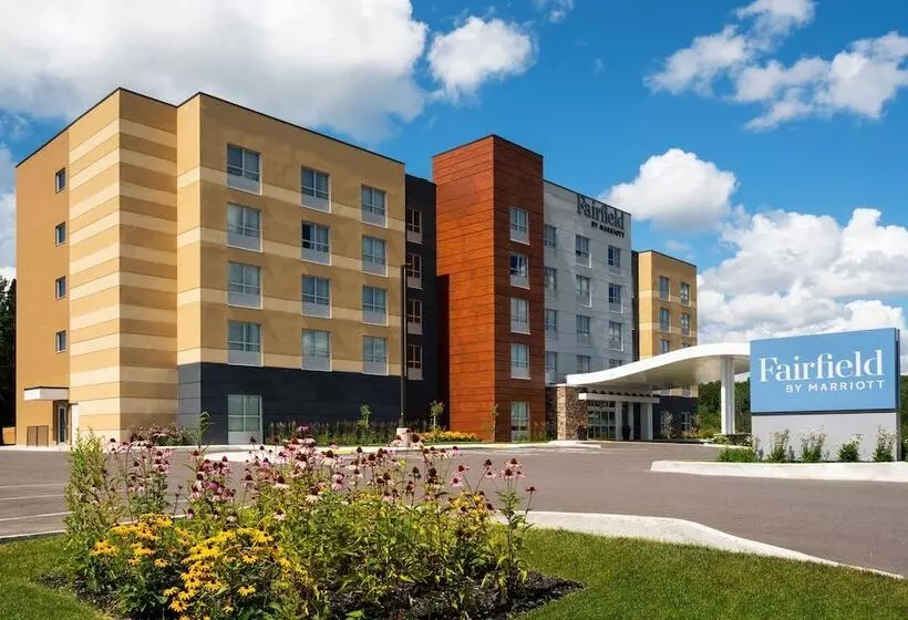 هتل Fairfield By Marriott Inn & Suites North Bay