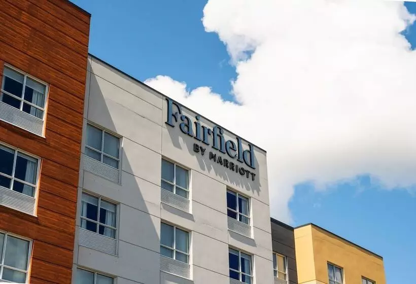 هتل Fairfield By Marriott Inn & Suites North Bay