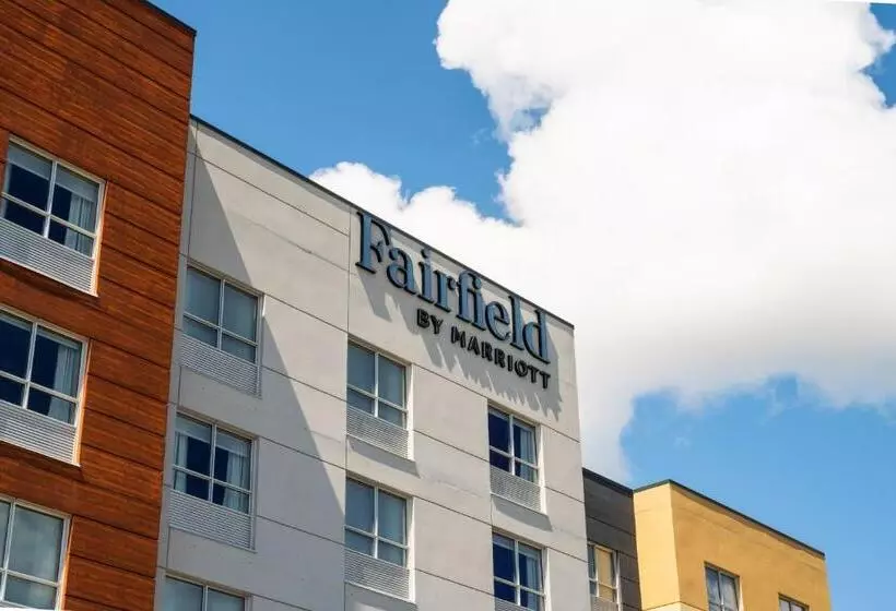 هتل Fairfield By Marriott Inn & Suites North Bay