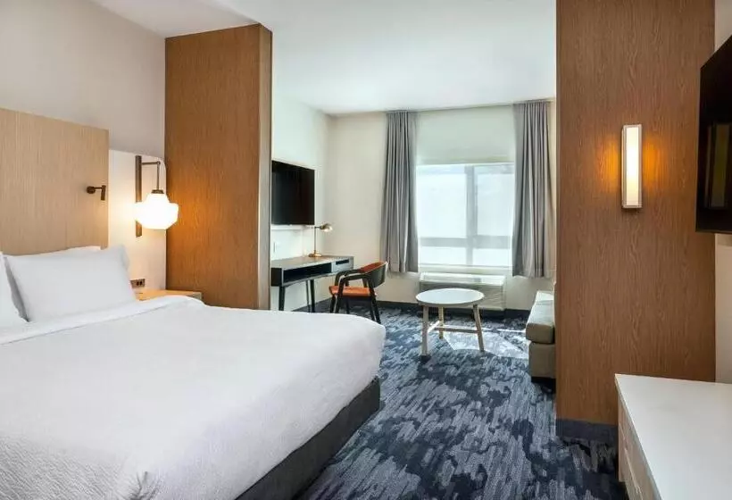 هتل Fairfield By Marriott Inn & Suites North Bay