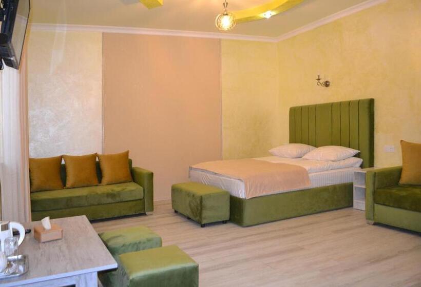 Kare No Hotel Tsaghkadzor