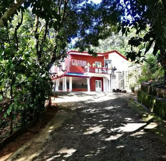 ホテル Koslanda Rest & Homestay