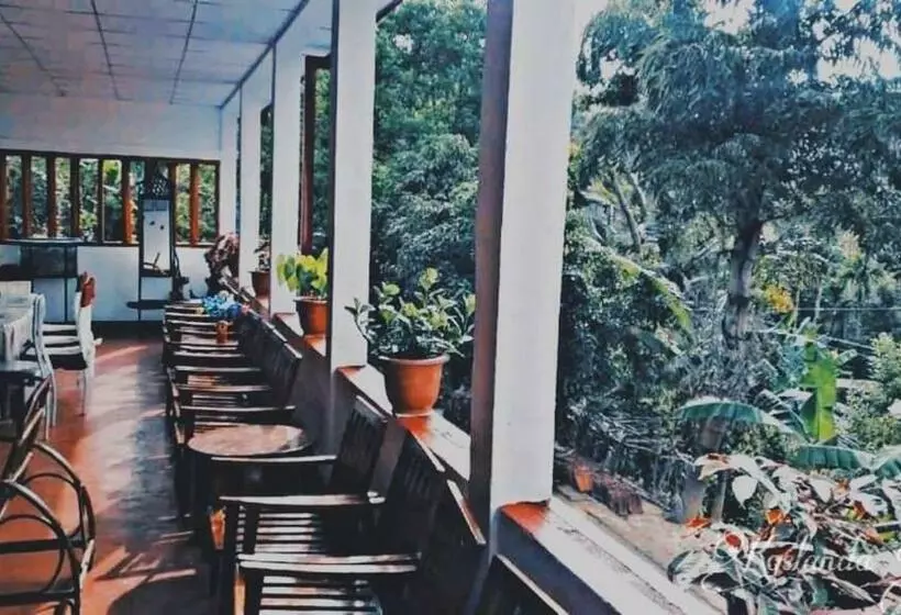 ホテル Koslanda Rest & Homestay
