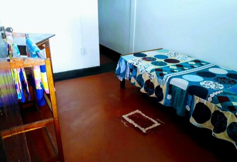 Hotel Koslanda Rest & Homestay