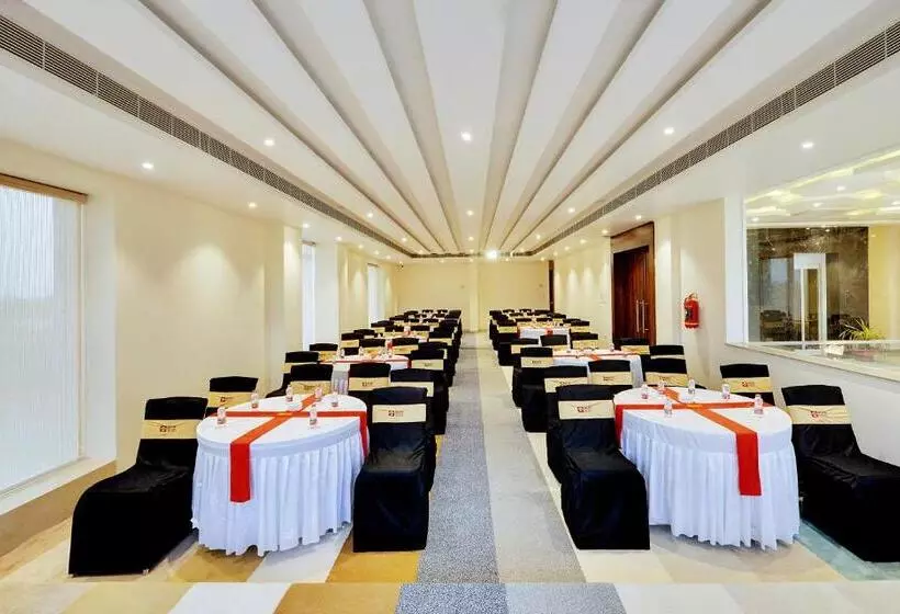 Hotelli Mastiff Select Gulbarga