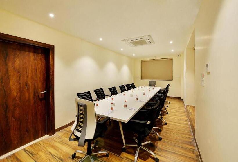 هتل Mastiff Select Gulbarga