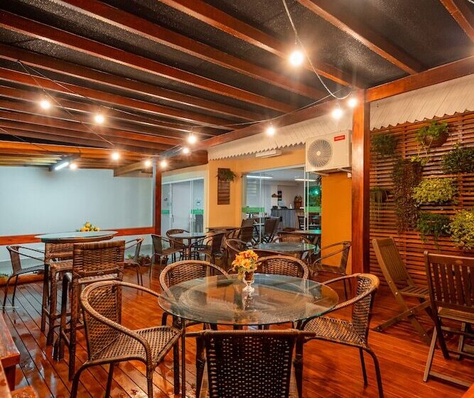 ペンション Pousada Jardim Do Lago