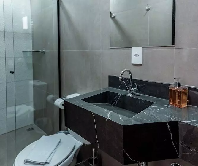 ペンション Pousada Jardim Do Lago