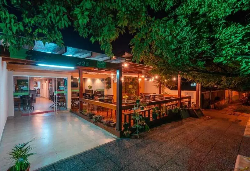 ペンション Pousada Jardim Do Lago