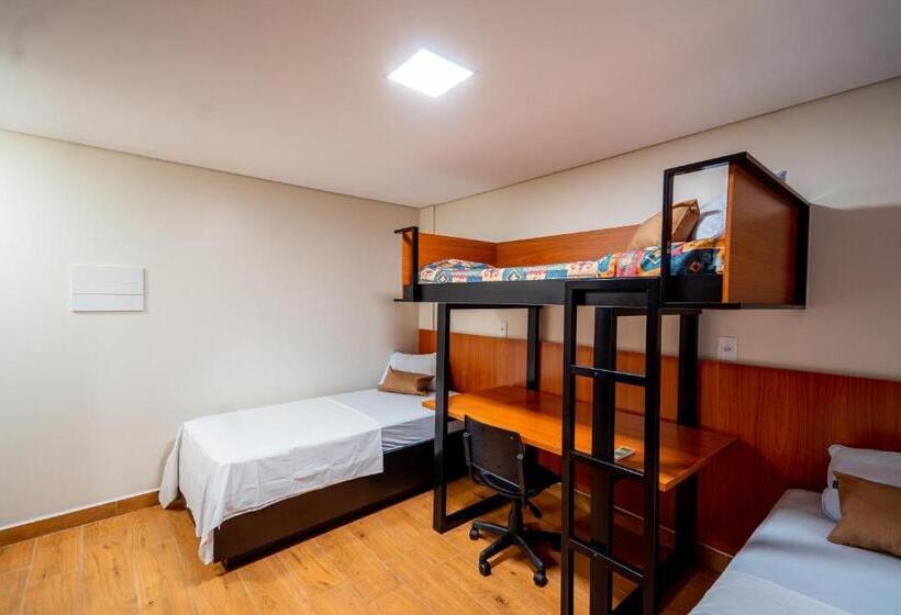 ペンション Pousada Jardim Do Lago