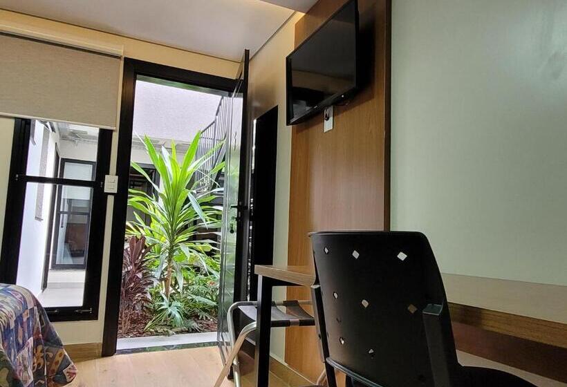 ペンション Pousada Jardim Do Lago