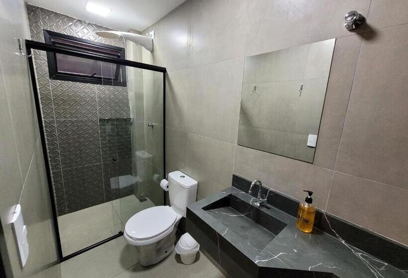 ペンション Pousada Jardim Do Lago