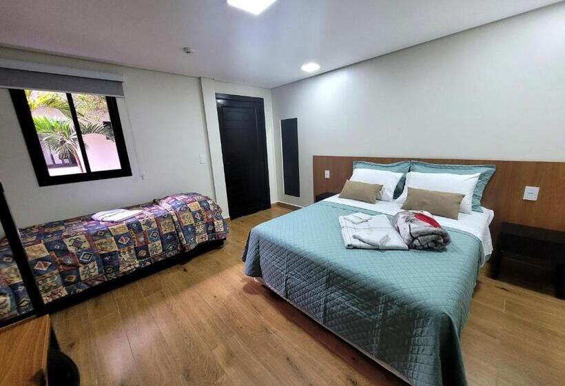 ペンション Pousada Jardim Do Lago