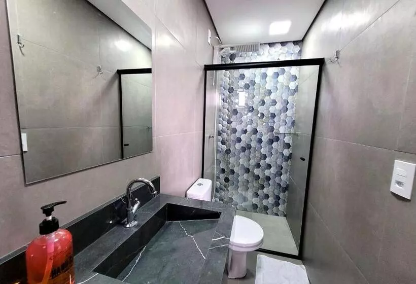 ペンション Pousada Jardim Do Lago