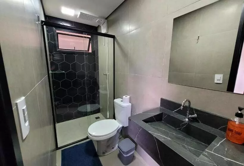 ペンション Pousada Jardim Do Lago