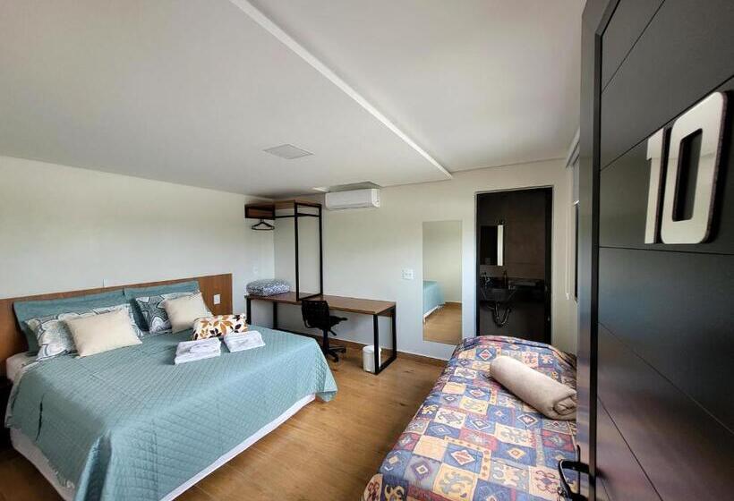 ペンション Pousada Jardim Do Lago