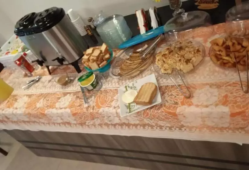 ペンション Pousada Jardim Do Lago