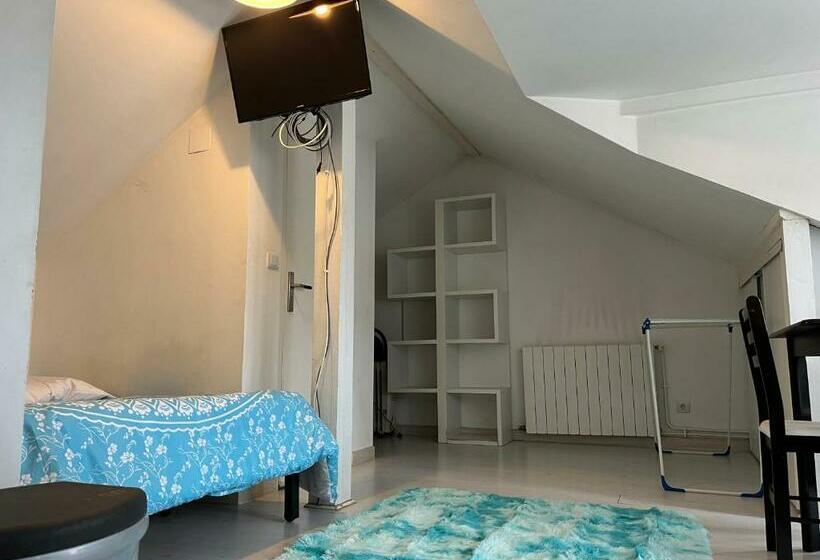 Пансион Studio Meublé Hypercentre