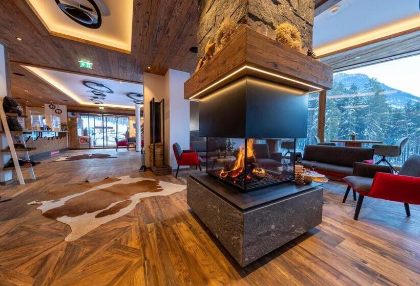 リゾートホテル Nationalpark Chalets Neukirchen