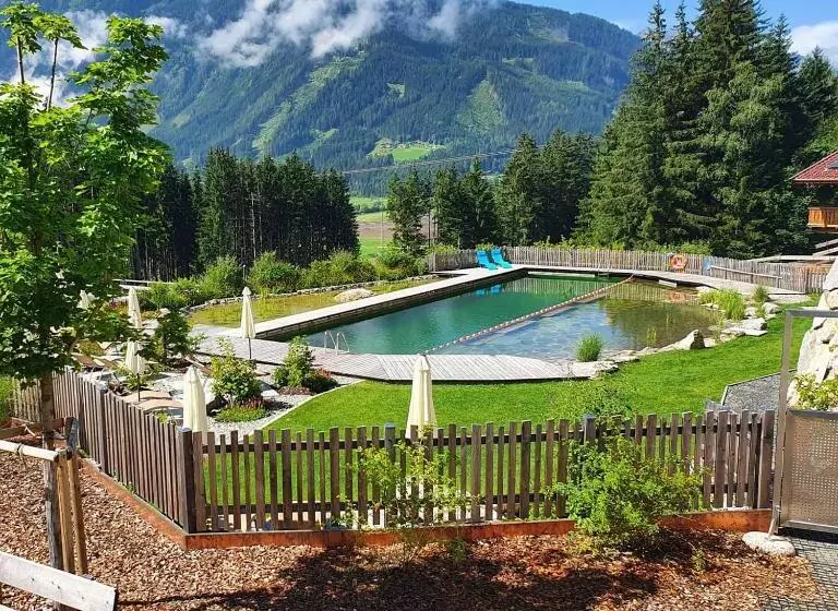 リゾートホテル Nationalpark Chalets Neukirchen