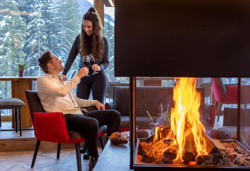 リゾートホテル Nationalpark Chalets Neukirchen