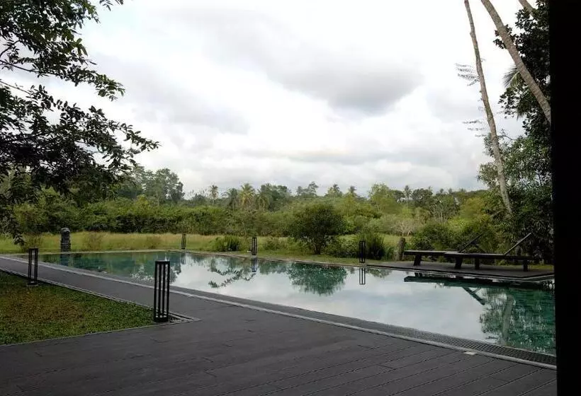 Sakuna Arana Resort