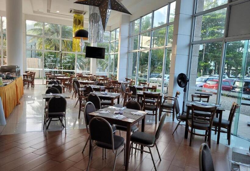 Apart Hotel Mont Blanc Itacuruçá